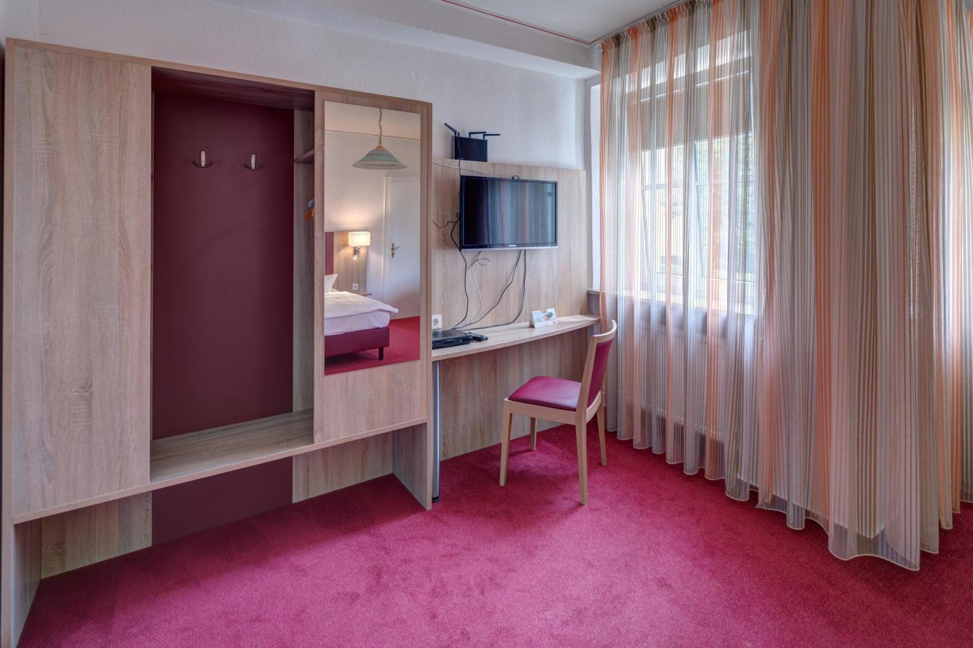 Hotel Leander Bitburg Kültér fotó