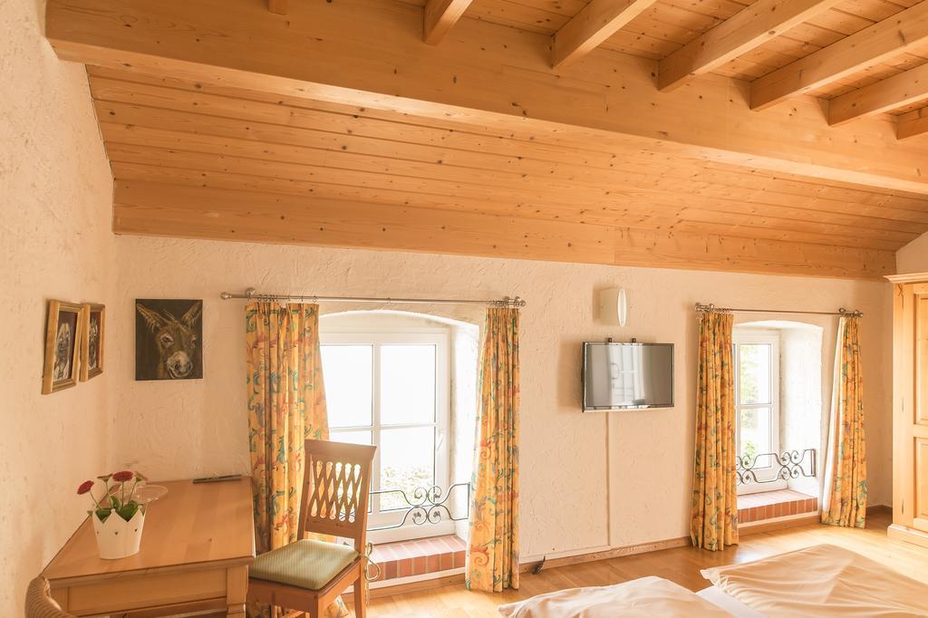 Hotel Leander Bitburg Kültér fotó